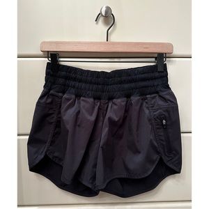lululemon Tracker short, 4”